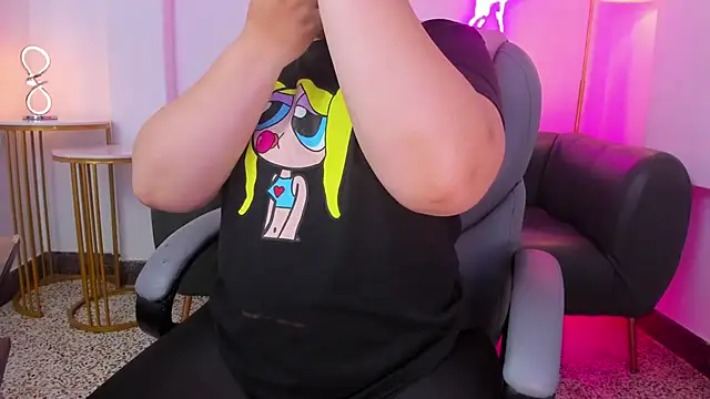 Miss Francheska online show from December 2, 2025, 11:59 am