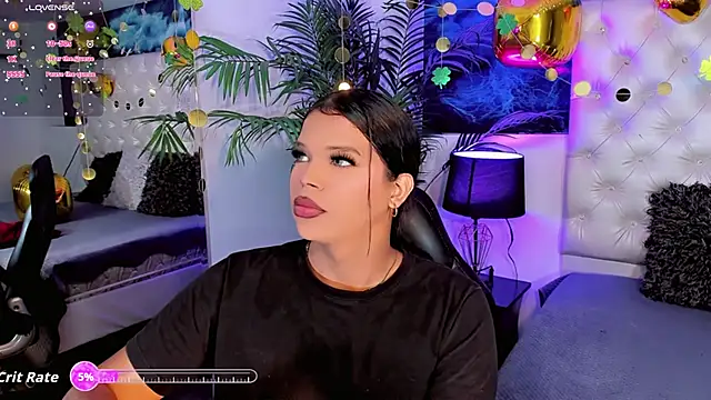 Valeria Swett  online show from March 18, 2026, 11:41 pm