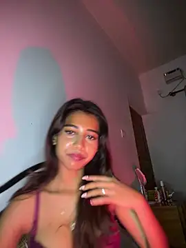 STRIP GLOW online show from May 9, 2026, 8:36 pm