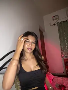 STRIP GLOW online show from June 4, 2026, 6:25 pm