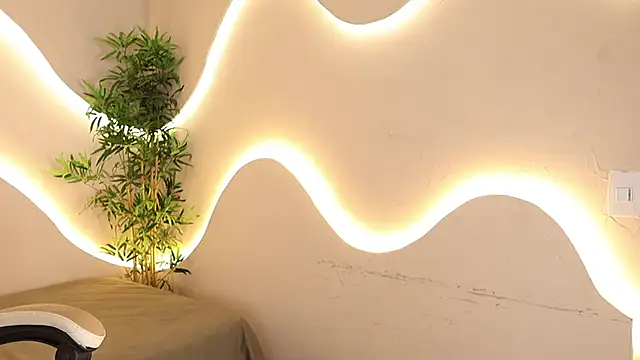 Mystic blue online show from October 31, 2025, 1:34 pm