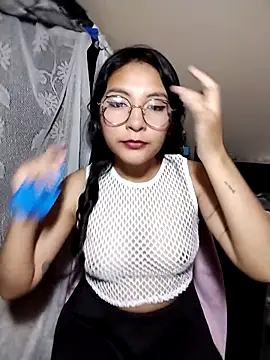 Regina Shine online show from October 8, 2025, 11:46 pm