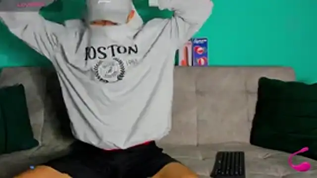 Maikol Ortiz online show from October 21, 2025, 12:17 pm