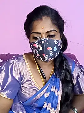 Snapshot of tamilammukuttyy chatting on May 12, 2026, 4:04 pm tamilammukuttyy online show from May 12, 2026, 4:04 pm