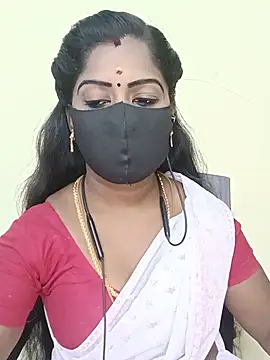 Snapshot of tamilammukuttyy chatting on June 22, 2026, 2:14 pm tamilammukuttyy online show from June 22, 2026, 2:14 pm