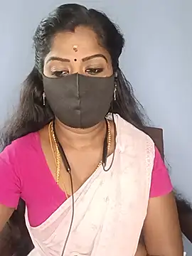 Snapshot of tamilammukuttyy chatting on June 29, 2026, 8:09 am tamilammukuttyy online show from June 29, 2026, 8:09 am
