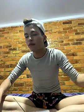 Thiago blsd online show from October 15, 2025, 4:56 am