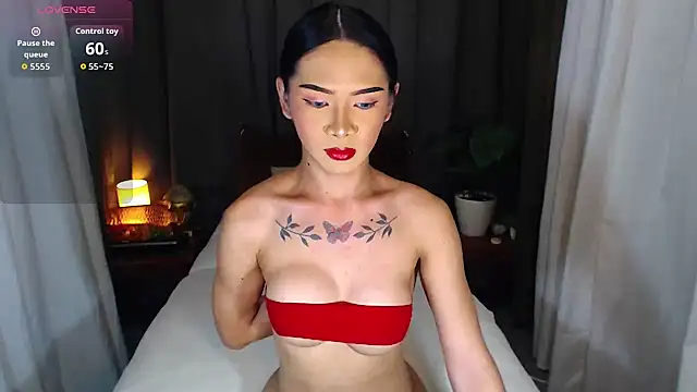 Snapshot of MariaLucyJasminx chatting on August 1, 2026, 1:05 am MariaLucyJasminx online show from August 1, 2026, 1:05 am