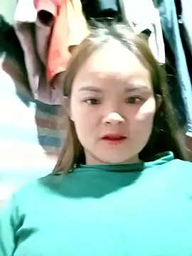 xinhxinhcute online show from January 18, 2026, 11:19 pm