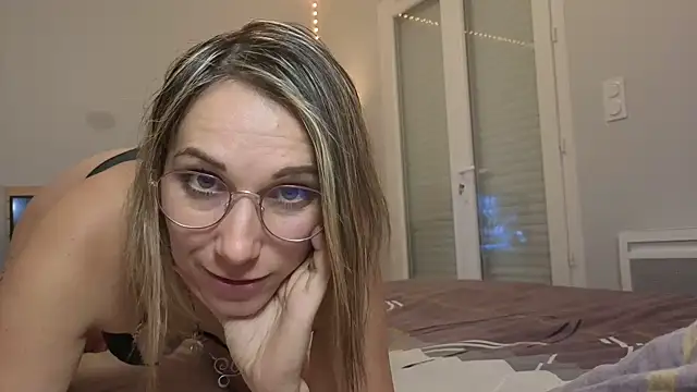 AbylineandJim online show from November 24, 2025, 8:58 am