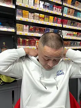 dajiba4718 online show from October 28, 2025, 12:41 pm