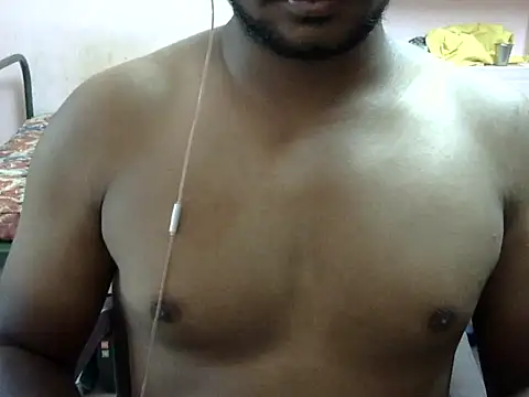 Snapshot of x_boyy_x chatting on October 7, 2025, 4:20 am x boyy x online show from October 7, 2025, 4:20 am