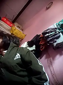 Hot Mayra  online show from November 6, 2025, 4:46 am