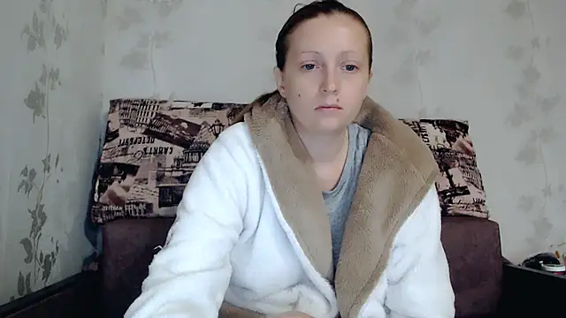 angelllsexy online show from October 28, 2025, 1:25 pm