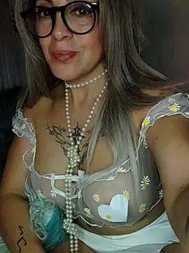 Gatithaaa online show from October 2, 2025, 1:56 am