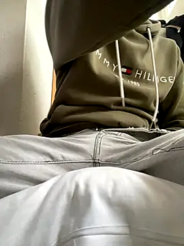 juju78jujuu online show from September 16, 2025, 4:52 pm