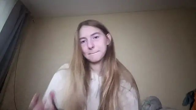 Nymera flare online show from November 4, 2025, 6:23 am