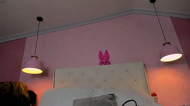 Boss Domiinator online show from March 7, 2026, 12:13 pm