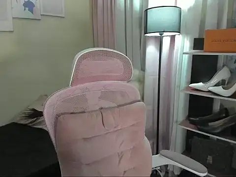 Seductive Margaux online show from October 2, 2025, 5:36 am