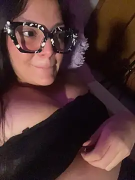 alilith online show from June 28, 2026, 4:51 am