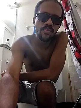 moneybaggtj online show from September 17, 2025, 3:46 pm