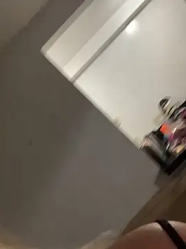 goianarabuda online show from September 18, 2025, 4:47 am