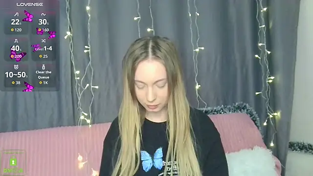 BabbbyFoxxx online show from January 10, 2026, 2:46 am