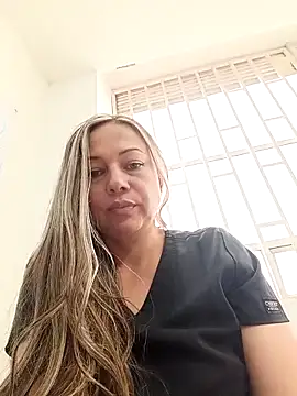 Madisson-04  online show from April 15, 2026, 7:58 pm