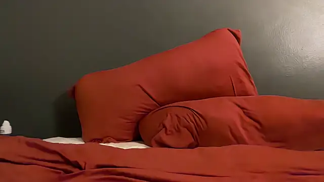 Snapshot of maskedboy1 chatting on October 26, 2025, 12:33 pm maskedboy1 online show from October 26, 2025, 12:33 pm