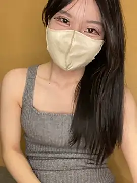 Yuki chan 2 online show from April 16, 2026, 1:45 pm