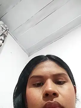 Snapshot of julietta1453 chatting on March 4, 2026, 3:34 am julietta1453 online show from March 4, 2026, 3:34 am