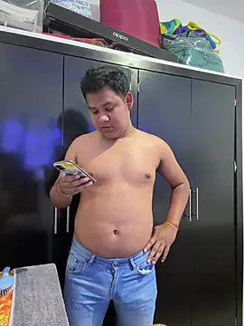 Danimiles online show from February 19, 2026, 5:36 am