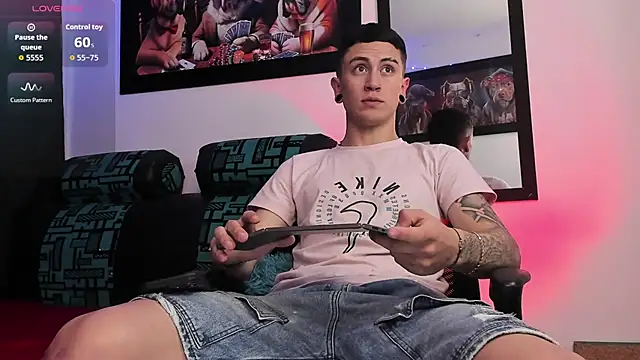 Sebas maverick online show from April 15, 2026, 4:14 pm