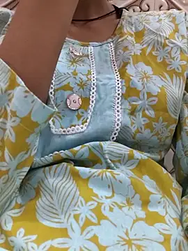 Aidakhan1212 online show from March 18, 2026, 4:54 pm