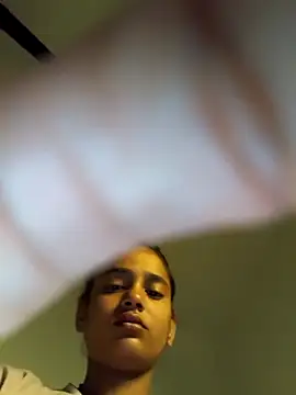 Aidakhan1212 online show from April 9, 2026, 2:44 am