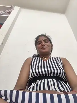 LUCKY cut online show from February 9, 2026, 6:23 pm