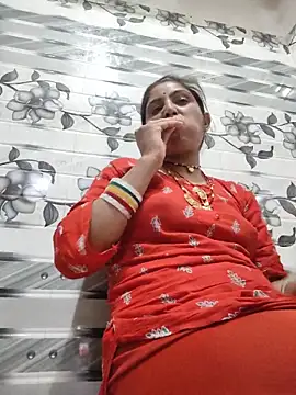 LUCKY cut online show from June 18, 2026, 1:48 pm