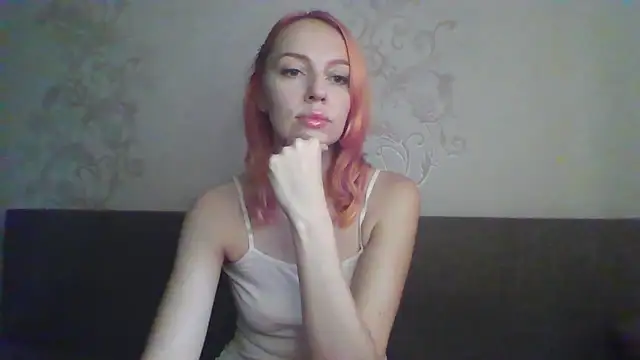 Snapshot of MashaSwan9977 chatting on October 11, 2025, 8:13 am MashaSwan9977 online show from October 11, 2025, 8:13 am