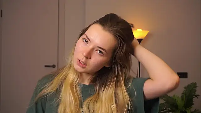 MarlinVarian online show from September 15, 2025, 6:19 pm