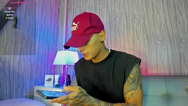 Snapshot of RivernBalder chatting on October 22, 2025, 3:07 am RivernBalder online show from October 22, 2025, 3:07 am