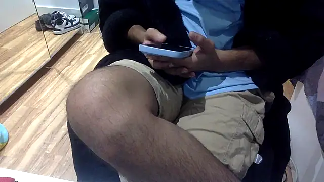 Whatevrr online show from November 1, 2025, 12:23 am