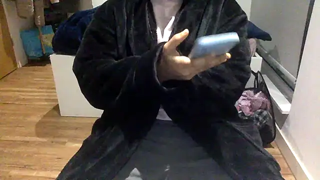 Whatevrr online show from November 22, 2025, 11:48 pm