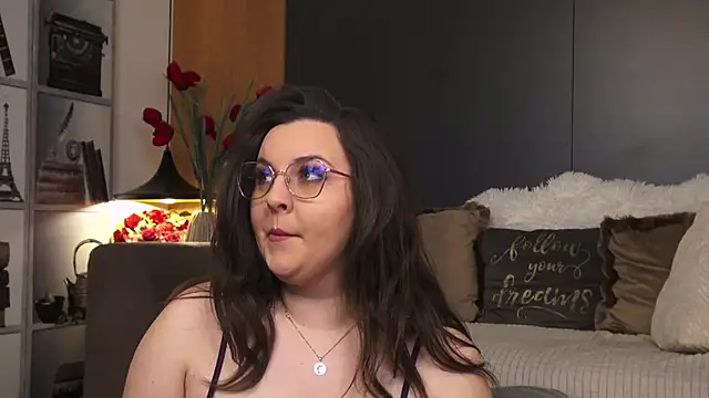 Snapshot of Mia_Swano chatting on February 7, 2026, 1:09 am Mia Swano online show from February 7, 2026, 1:09 am