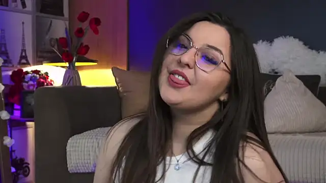 Snapshot of Mia_Swano chatting on March 3, 2026, 2:28 am Mia Swano online show from March 3, 2026, 2:28 am