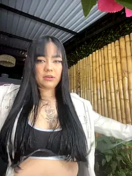 jasmincollin  online show from October 31, 2025, 1:28 am