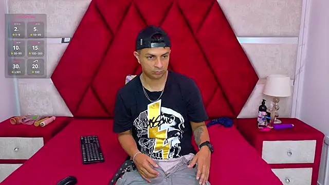 Snapshot of Kity_spiderr chatting on November 12, 2025, 12:38 pm Kity spiderr online show from November 12, 2025, 12:38 pm