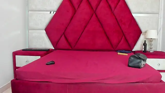 Snapshot of Kity_spiderr chatting on February 26, 2026, 12:26 pm Kity spiderr online show from February 26, 2026, 12:26 pm