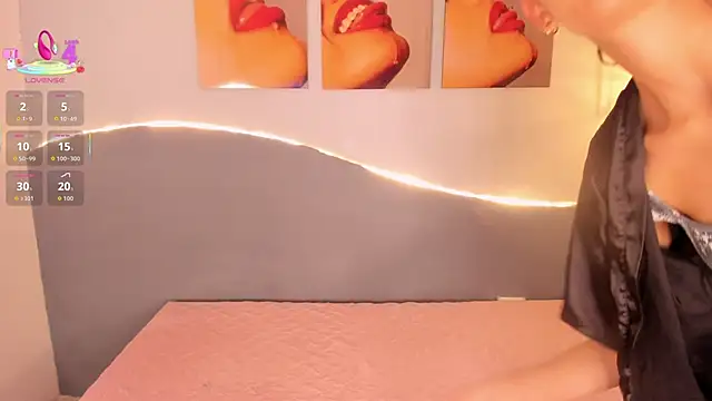 Stefany gonzales  online show from January 6, 2026, 11:25 am