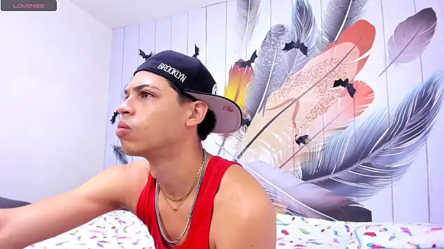 Mycandyfor You online show from November 7, 2025, 6:52 pm