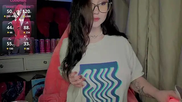 hornyprincess19 online show from April 9, 2026, 7:30 pm